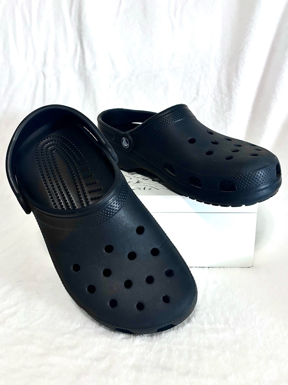 Crocs Classic Clog – Black – M8 W10 — Women’s Size 10 (EUC)